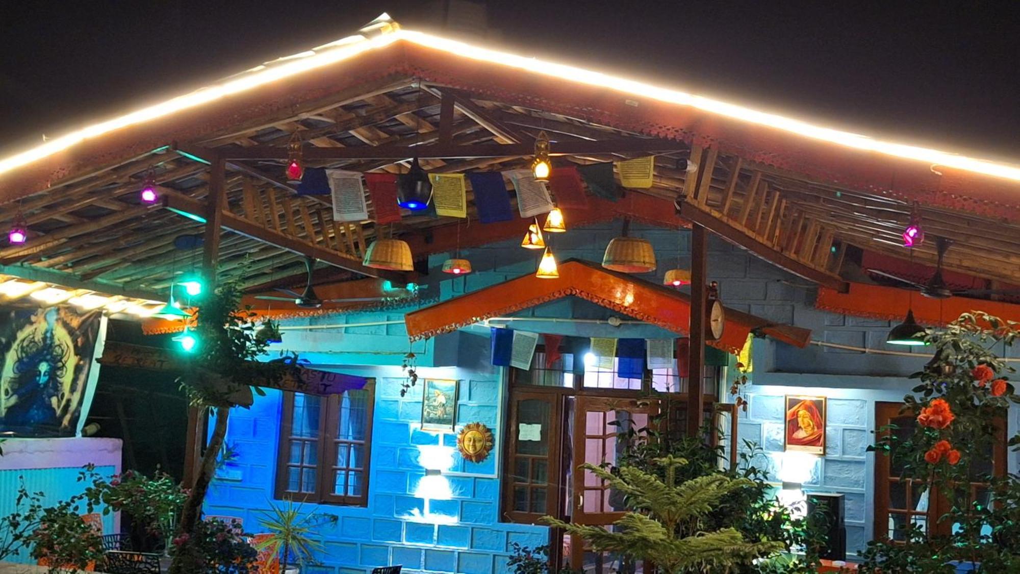 Tathastu Bir -Homestay ,Dorm,Hostel Екстер'єр фото