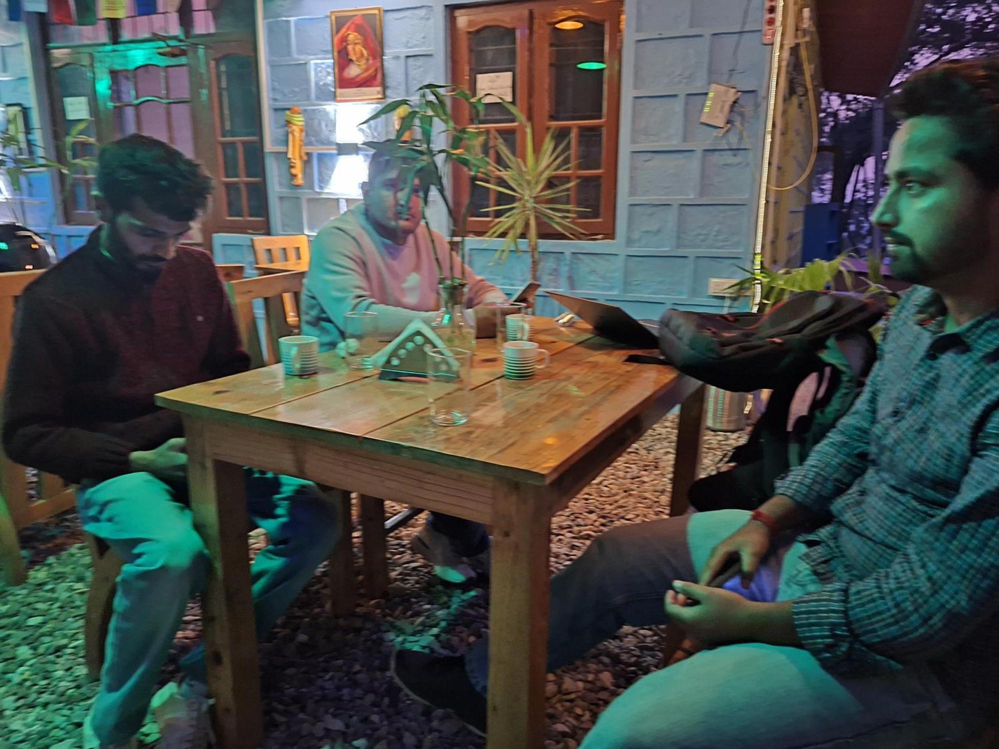 Tathastu Bir -Homestay ,Dorm,Hostel Екстер'єр фото